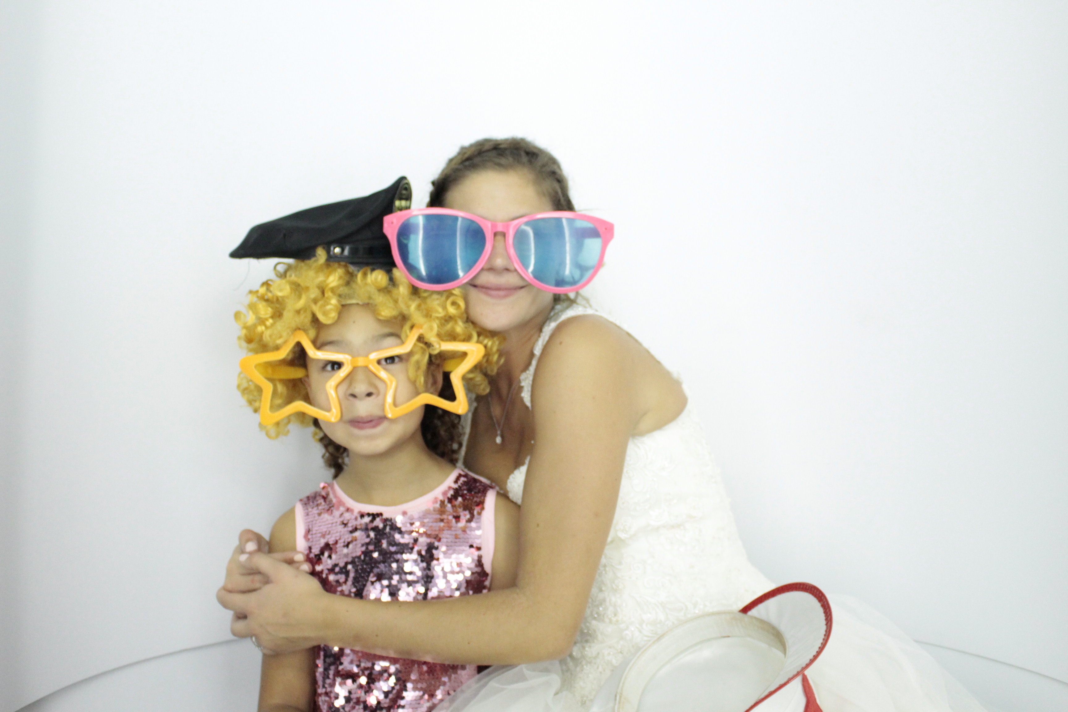 Louise & Dan's Big Day | View more photos from the event at gallery.myphotoboothexperience.co.uk/u/MyPhotoBoothExperienceLtd/Louise-Dans-Big-Day